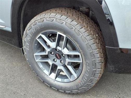 2026 GMC Terrain AWD AT4