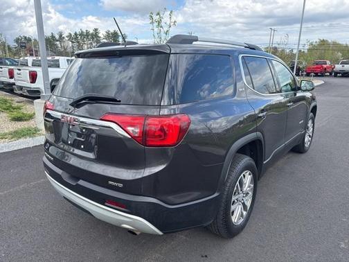 2018 GMC Acadia SLE-2