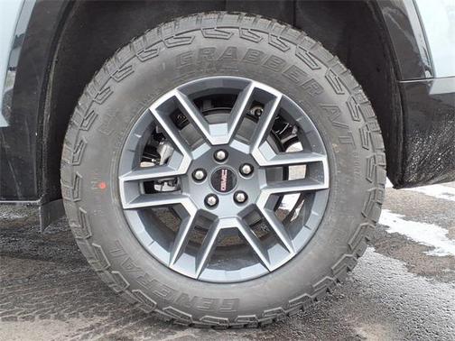 2026 GMC Terrain AWD AT4