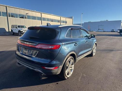 2017 Lincoln MKC Reserve