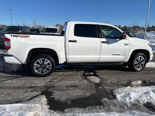 2020 Toyota Tundra SR5