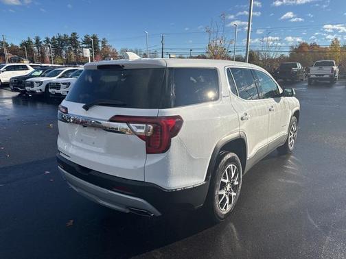 2023 GMC Acadia FWD SLE