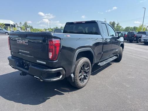 2022 GMC Sierra 1500 Elevation
