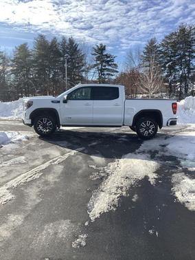 2022 GMC Sierra 1500 AT4