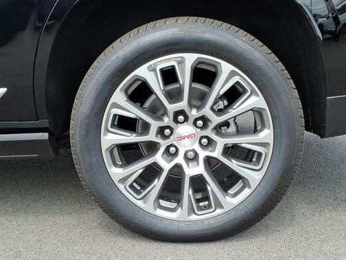 Onyx Black 2026 GMC Yukon Denali