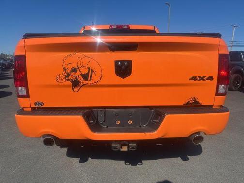 Ignition Orange Clearcoat 2019 RAM 1500 Express