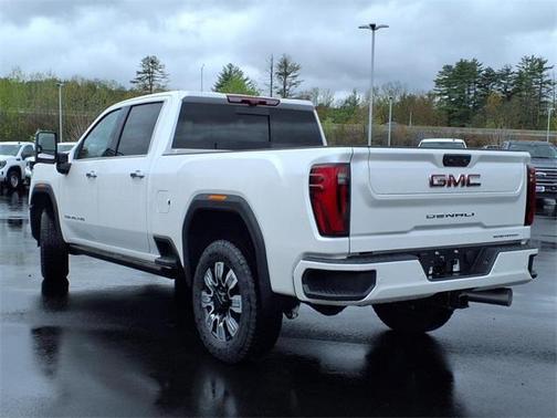 2025 GMC Sierra 2500 Denali