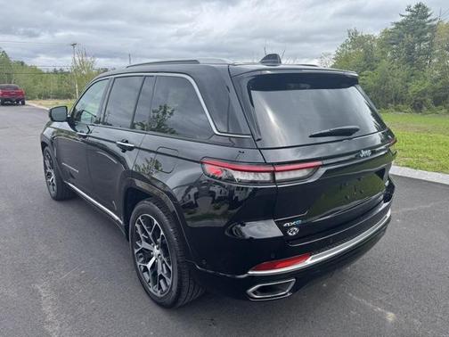 2023 Jeep Grand Cherokee 4xe Summit Reserve