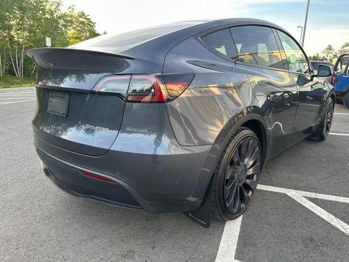 Gray 2022 Tesla Model Y Performance Dual Motor All-Wheel Drive
