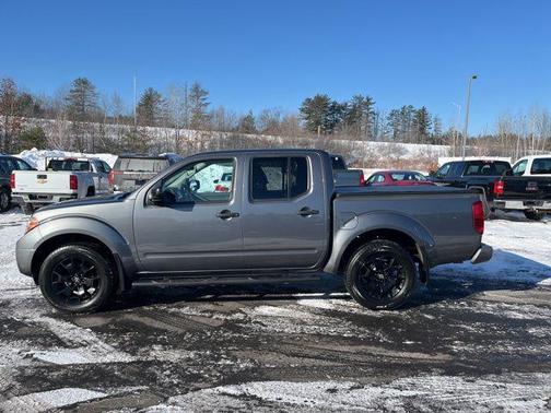 2020 Nissan Frontier SV