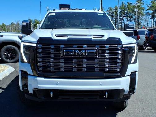 Glacier White Tricoat 2026 GMC Sierra 2500 Denali Ultimate