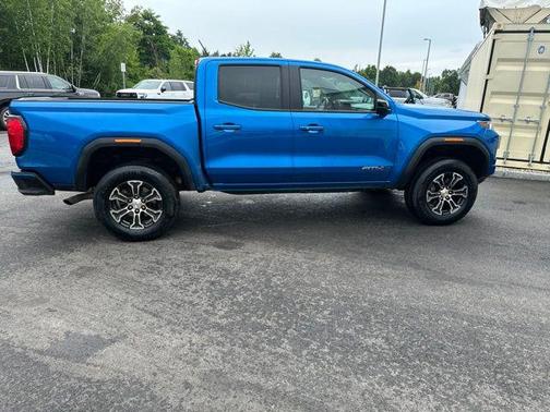 Dynamic Blue Metallic 2023 GMC Canyon AT4
