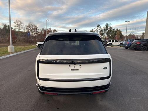 2023 Land Rover Range Rover P400 SE