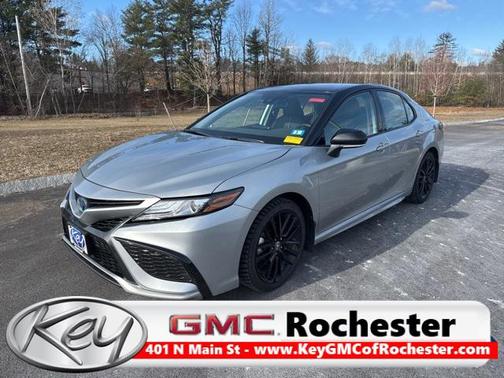 2024 Toyota Camry Hybrid SE