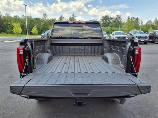 2025 GMC Sierra 3500 Denali