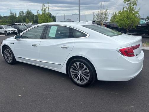 2019 Buick LaCrosse Essence
