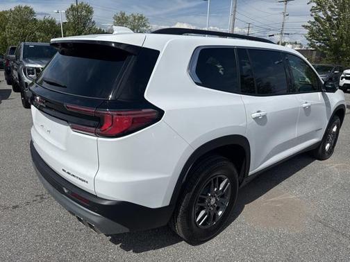 2026 GMC Acadia AWD Elevation