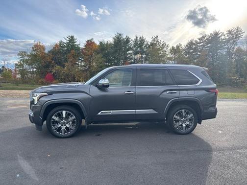 2024 Toyota Sequoia Capstone