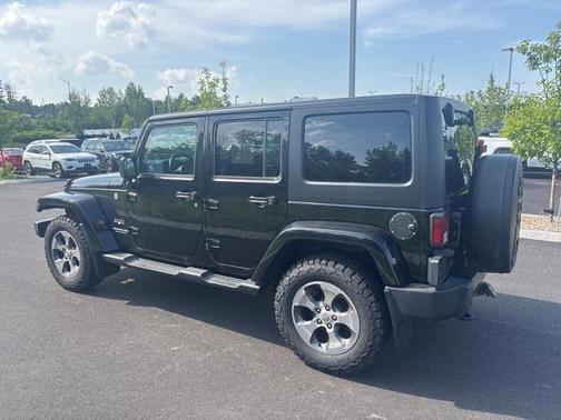 2017 Jeep Wrangler Unlimited Sahara