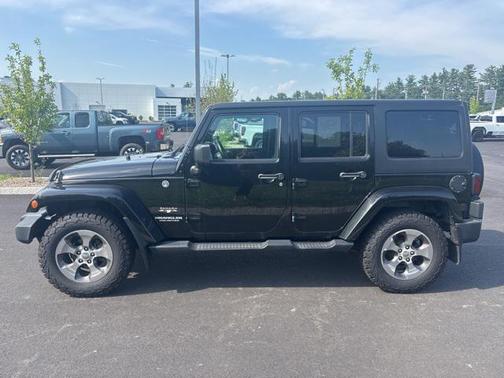 2017 Jeep Wrangler Unlimited Sahara