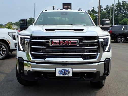 Summit White 2026 GMC Sierra 2500 SLE