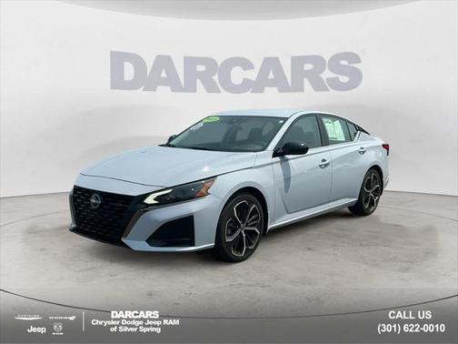 2023 Nissan Altima SR FWD