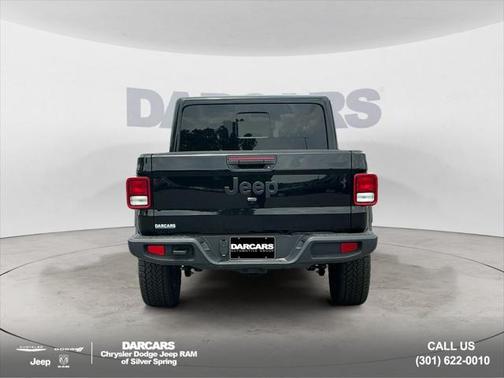 2025 Jeep Gladiator Nighthawk