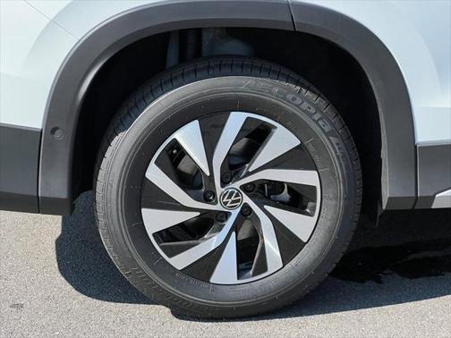 2025 Volkswagen Tiguan 2.0T S