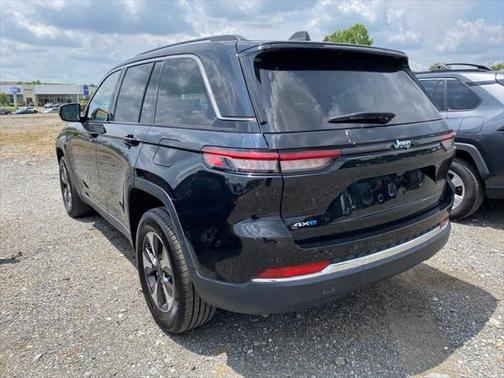 2023 Jeep Grand Cherokee 4xe Base