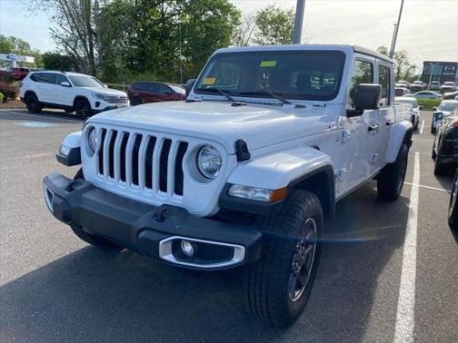 2023 Jeep Gladiator Overland