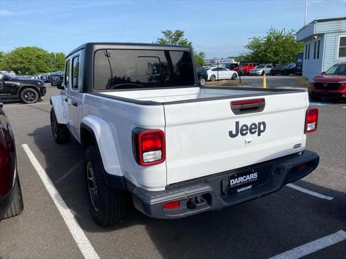 2023 Jeep Gladiator Overland