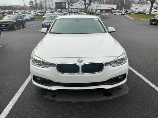 2018 BMW 320 i