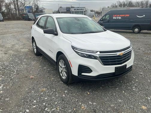 2023 Chevrolet Equinox LS
