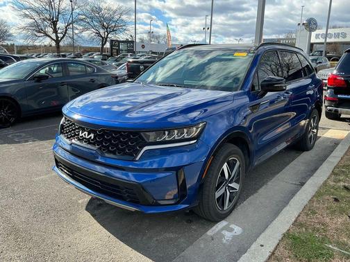 2022 Kia Sorento S