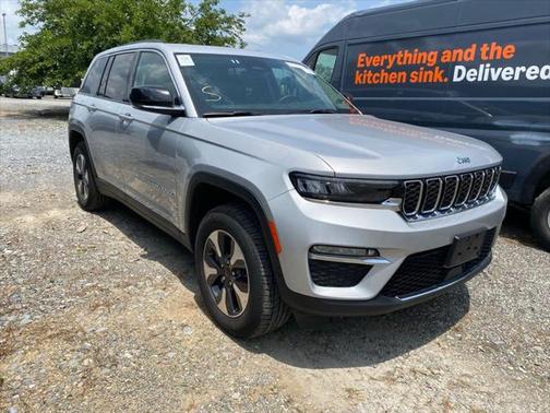 2023 Jeep Grand Cherokee 4xe Base