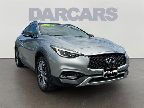 Blade Silver 2018 INFINITI QX30 Premium