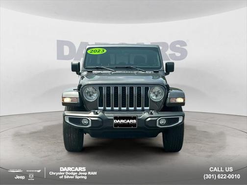 2023 Jeep Gladiator Overland