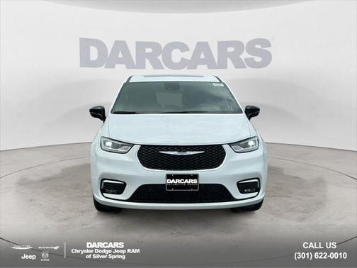 2025 Chrysler Pacifica L