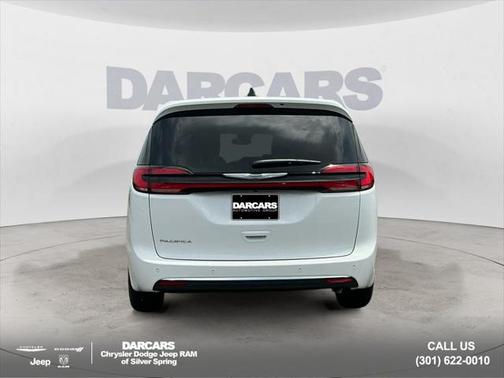 2025 Chrysler Pacifica L