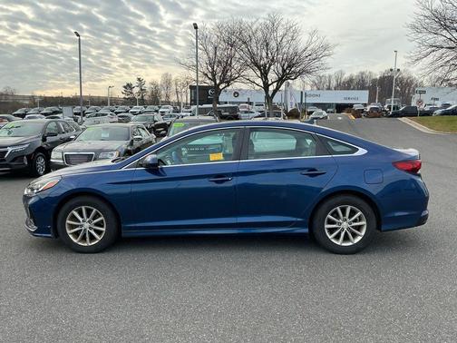 2019 Hyundai SONATA SE