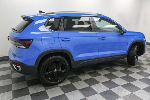 2025 Volkswagen Taos 1.5T SEL