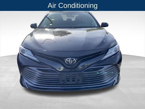 2020 Toyota Camry XLE