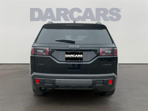 Diamond Black Crystal Pearlcoat 2026 Jeep Cherokee Limited