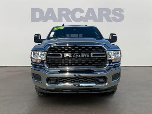 2024 RAM 2500 Tradesman Crew Cab 4x4 6'4' Box