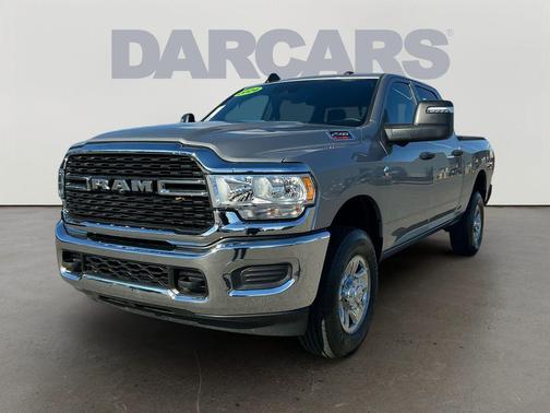 2024 RAM 2500 Tradesman Crew Cab 4x4 6'4' Box