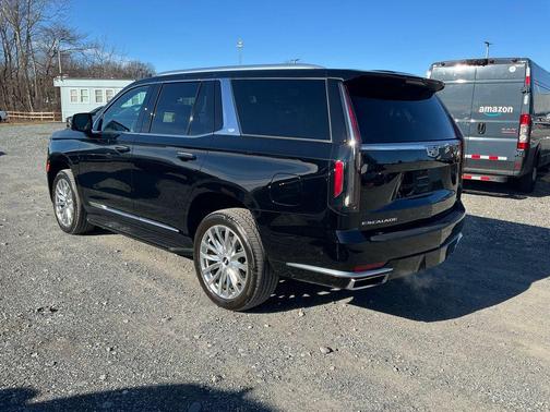 2023 Cadillac Escalade Premium Luxury