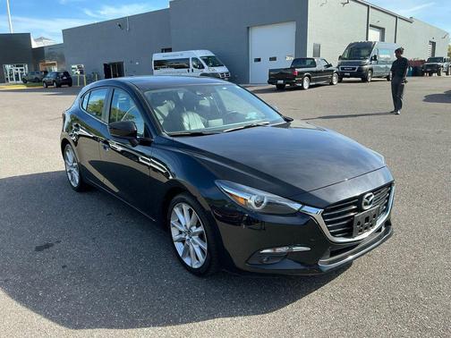 2017 Mazda Mazda3 Grand Touring