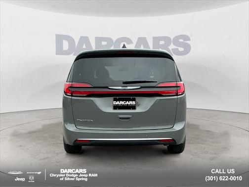 2025 Chrysler Pacifica L