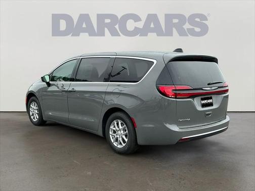 2025 Chrysler Pacifica L