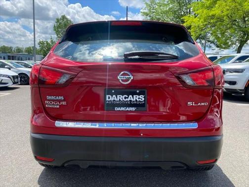 2017 Nissan Rogue Sport SL